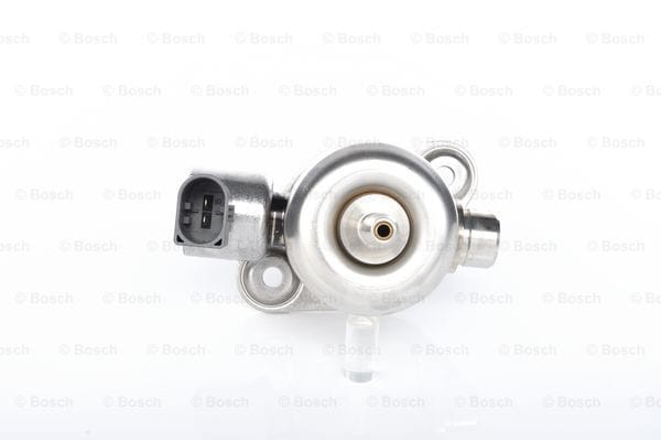VW A4 1,8TFSI CDHA YÜKSEK BASINÇ POMPA 06H127025N - Yedek Parça