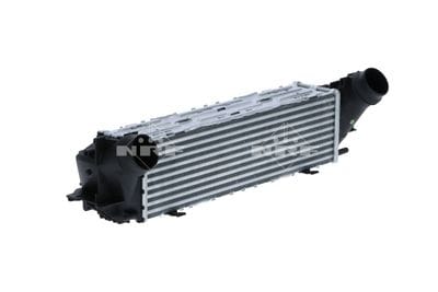 BMW F10 5.20İ N20 TURBO RADYATÖRÜ 17117618769 - Yedek Parça