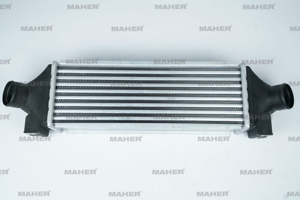 TURBO RADYATÖRÜ (INTERCOOLER) TRANSIT 00-06 V184 / 2.4 TDCI ARKADAN İTİŞLİ BRAZING - Yedek Parça