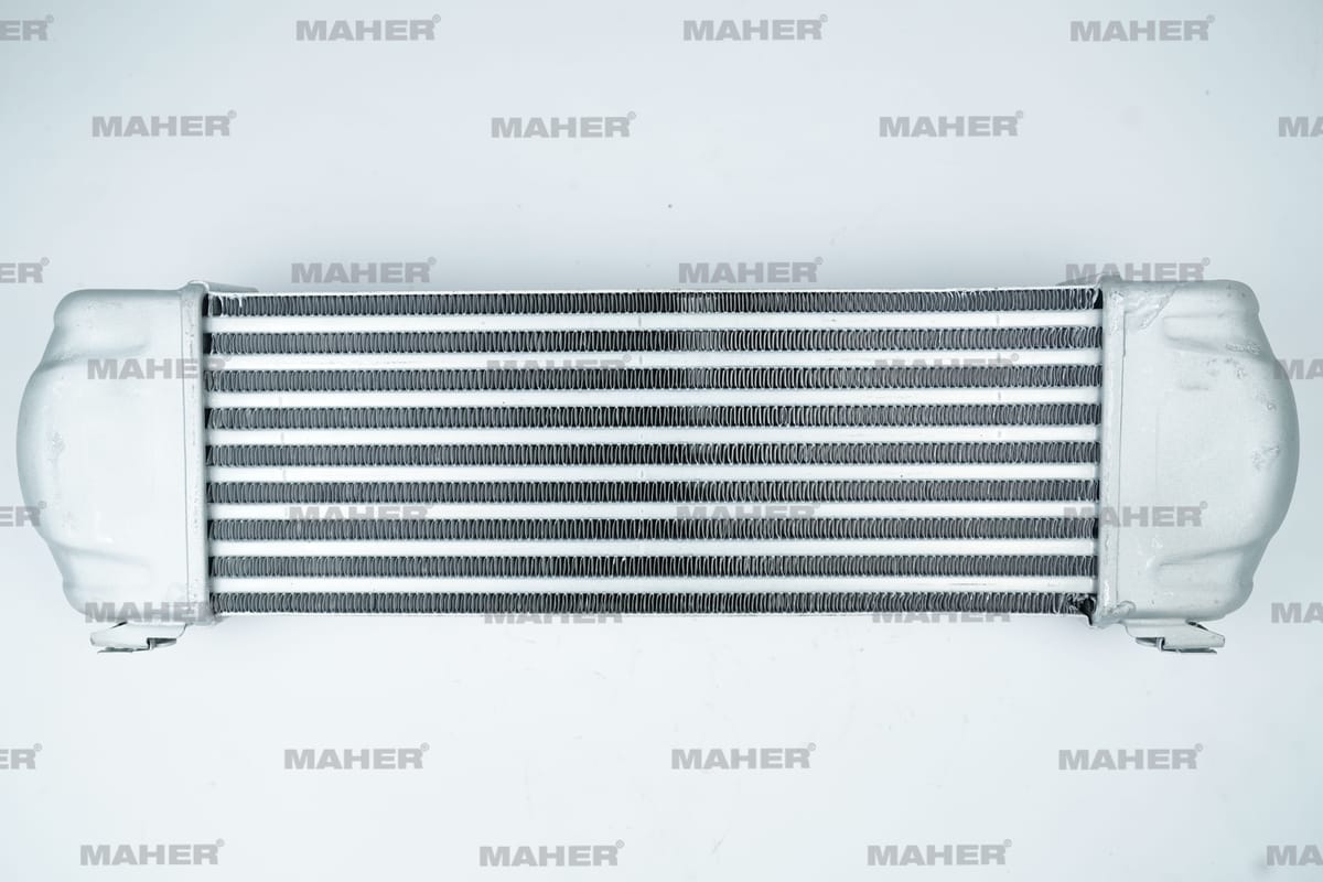 TURBO RADYATÖRÜ (INTERCOOLER) TRANSIT 06-14 V347 / 2.2 TDCI-2.4 TDCI KISA TİP BRAZING - Yedek Parça